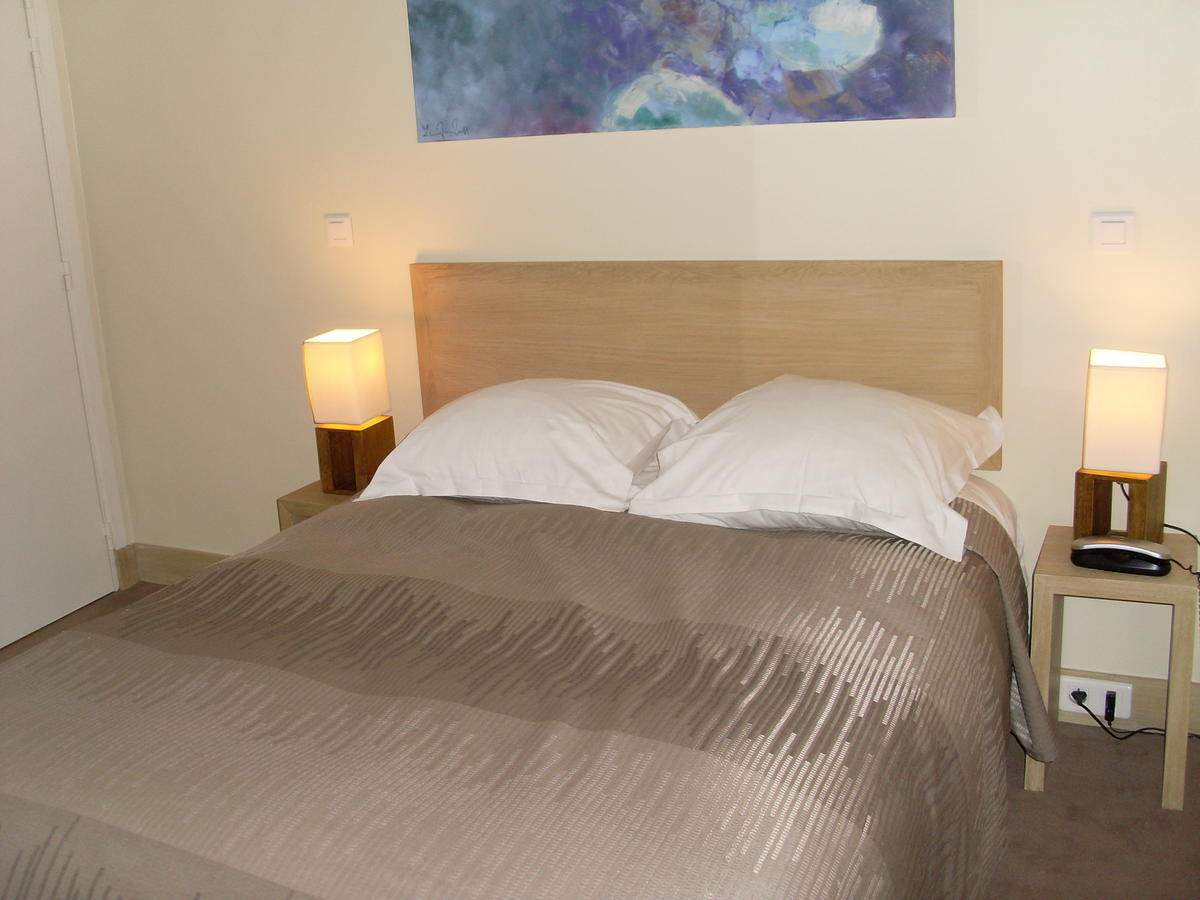 Hotel Le Parc มาร์ลี-เลอ-รัว ภายนอก รูปภาพ